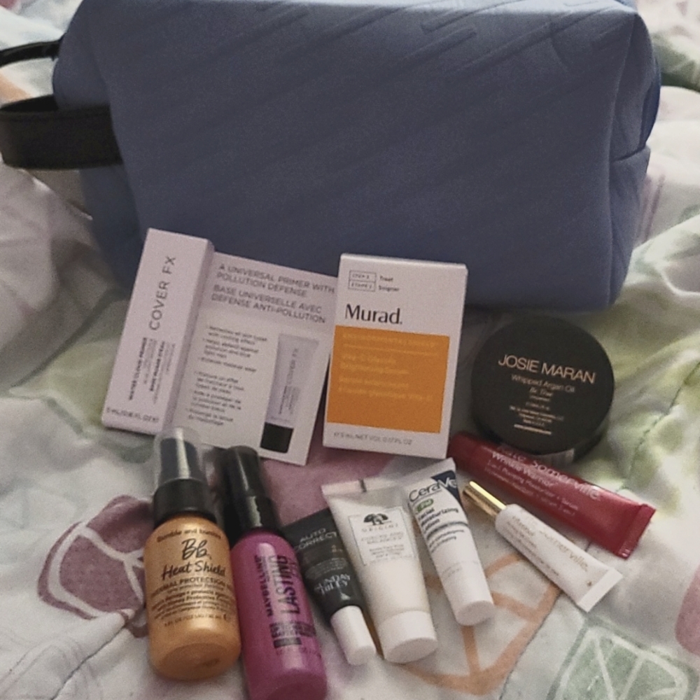 11 piece skincare set with makeup bag NIB